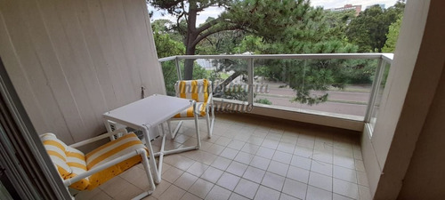 Imagen 10 de 18 de Venta Apartamento 2 Dormitorios Edificio Parquemar Bosque
