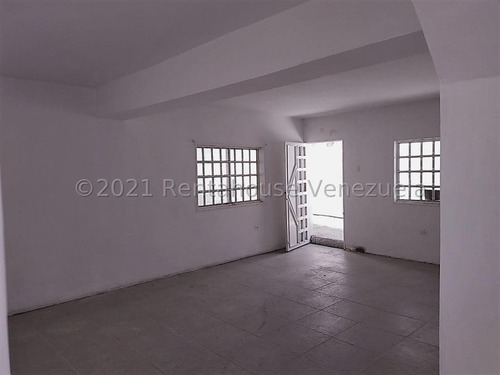 Imagen 3 de 14 de Casa En Venta Barrio Sucre Maracay 22-13784 Hc