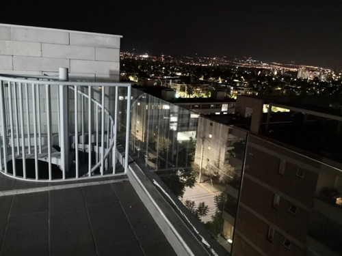 Leonardo Da Vinci 7000, Las Condes, Chile