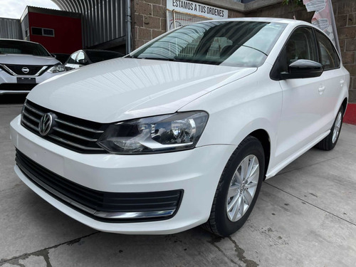 Imagen 1 de 15 de Volkswagen Vento 2016 1.6 Confortline Mt