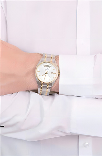 Reloj Bulova Hombre Clasico Acero 98c127 Color de la malla Plateado/Dorado Color del bisel Dorado Color del fondo Plateado