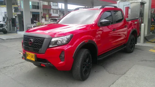 Nissan Frontier 2.5 Pro4X 4X4 At