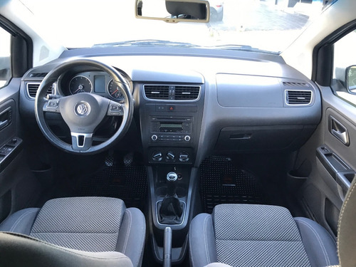 Volkswagen Suran Highline