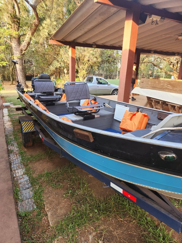 Barco De Alumínio Squalus Tibagi 6m 25 Hp