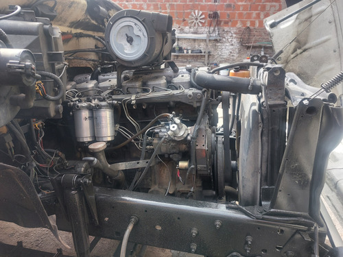 Vendo Camion Ford 14000 Balancin Neumático, Caja Playa