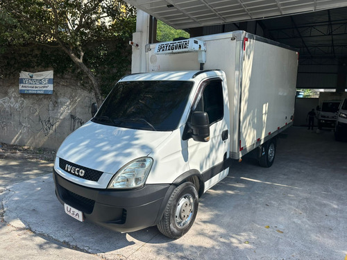 Iveco Daily 2.3 Hpi Diesel 35s14 Chassi Manual
