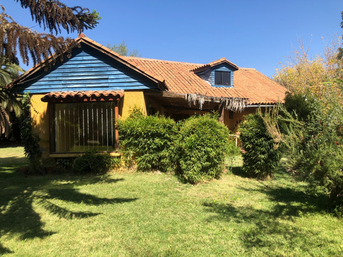 $1.400.000, Casa 140m2, 3500m2 Terreno, 3 Dorm +2 Baños