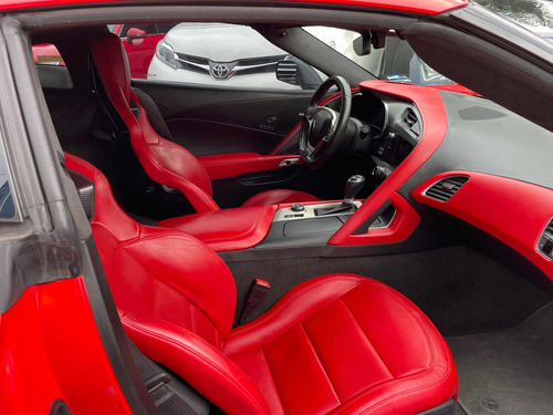 Imagen 14 de 15 de Chevrolet Corvette 2016 6.2 Stingray Z51 Coupe At