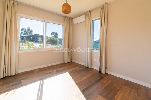 Venta Cómoda Casa Familiar En Barrio Privado - Mirador Id 6072