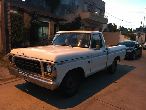 Ford F-100 Ford F100 De Luxe