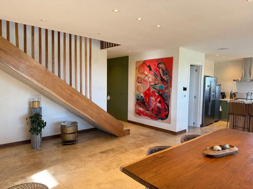 Casa En Venta 5 Dormitorios Mas Playroom Canton Golf Escobar