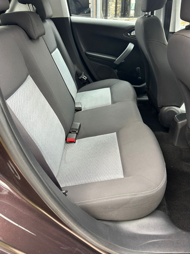 Peugeot 208 1.5 Active