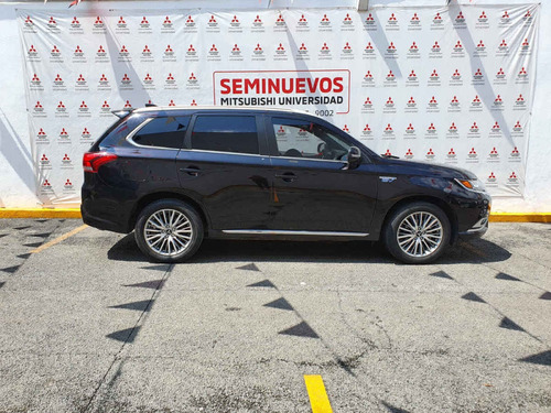 Imagen 6 de 15 de Mitsubishi Outlander 2020 5p Limited Hbrido L4/2.0 Aut