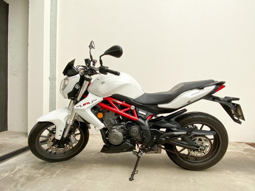 Benelli Tnt 300 Con Cubiertas Diablo Rosso Ii - Poco Uso -