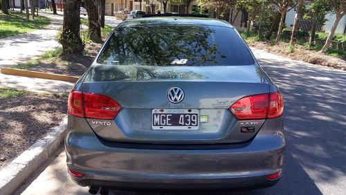 Imagen 5 de 14 de Volkswagen Vento 2.0 Luxury I 140cv