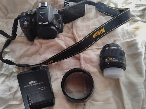 Cámara Nikon D5300 + Lente