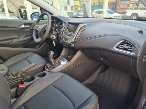 Imagen 14 de 20 de Nuevo Chevrolet Cruze 5 Lt 1.4 2023 Automatico 0km Ltz Smar