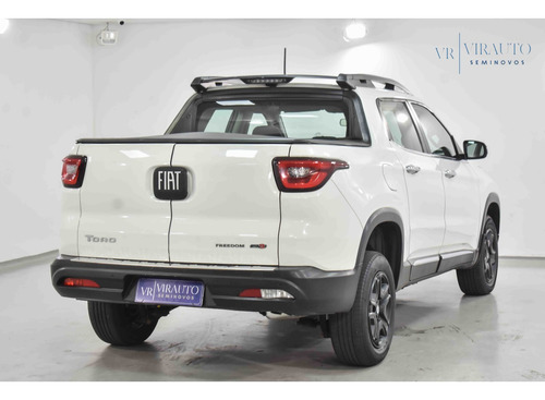 Fiat Toro 2.4 16V MULTIAIR FLEX FREEDOM AT9