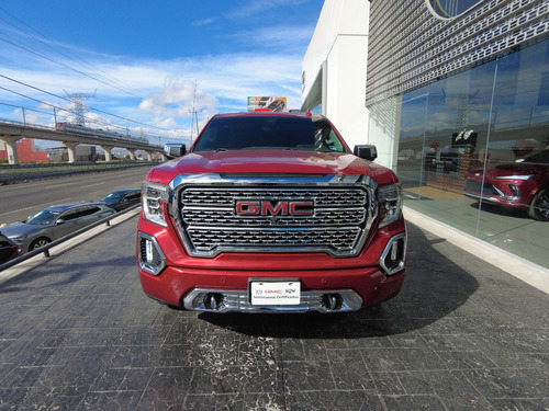 GMC Sierra 6.2 Denali Dvd At