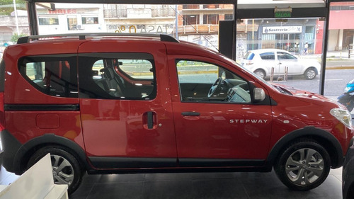 Imagen 10 de 25 de Renault Kangoo Stepway 1.6 5a 0km Anticipo $1.450.000 (lf)