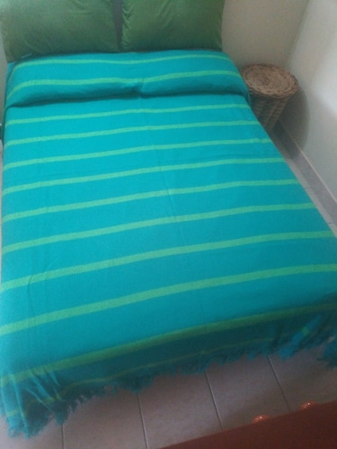 Cobija Tamaño Queen Y/o Matrimonial (Usado)