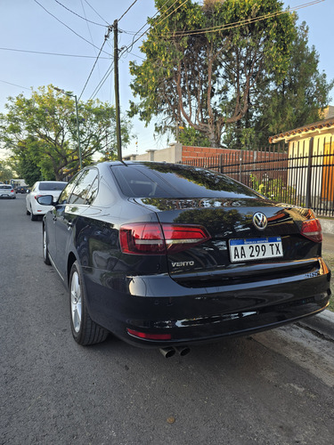 Volkswagen Vento 2.5 Luxury 170cv