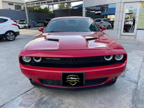 Imagen 4 de 11 de Dodge Challenger 3.6 Black Line X At 2016