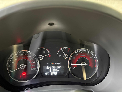 Fiat Palio 1.6 MPI SPORTING 16V FLEX 4P MANUAL