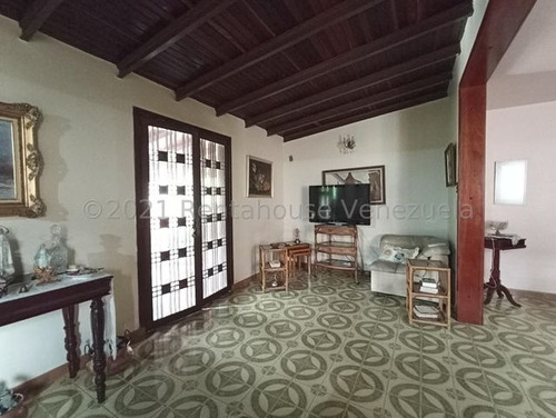 Imagen 18 de 24 de Casa En Venta En Laurb. El Castaño (privado) 22 - 3410 Jcm