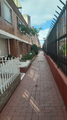 Casa En Venta - Tierra Grata Engativá