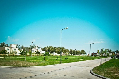 Imagen 2 de 9 de Lote En Venta Apto Duplex - Lomas De Manantiales