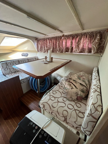 Crucero Americano Bayliner Cierra 2550