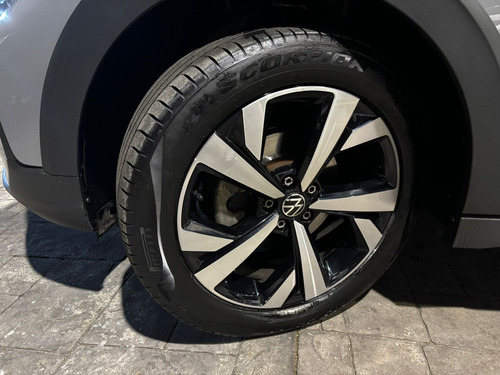 Volkswagen Nivus Highline 1.0 Turbo (Flex) (Aut)