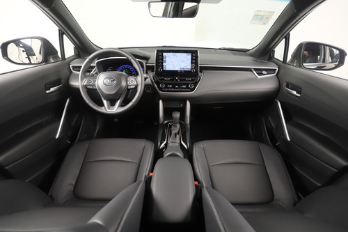 Imagen 9 de 16 de Toyota Corolla Cross Seg Hv 1.8 Ecvt $ 10.675.000 Em4