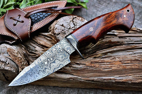 Bigcat Roar 10 Cuchillo De Caza De Damasco Hecho A Mano Con Funda De Cuero - Ideal Para Desollar, Acampar, Aire Libre - Edc Cuchillo De Hoja Fija Bushcraft Con Mango De Madera De Nogal - Predator