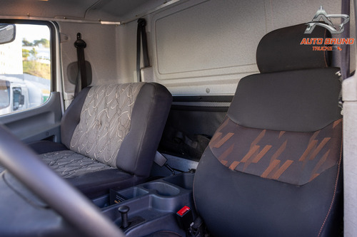Mb 1017 Baú Ñ É Hyundai Hd80 Kia Bongo Hr Reno Master