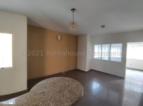 Imagen 7 de 17 de Casa En Venta En El Limon Maracay Aragua 22-14660 Irrr