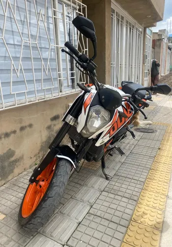 Ktm Duke 200 Modelo 2015. Cc199