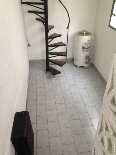 Imagen 5 de 14 de Departamento Tipo Casa En Venta En Lanus Oeste