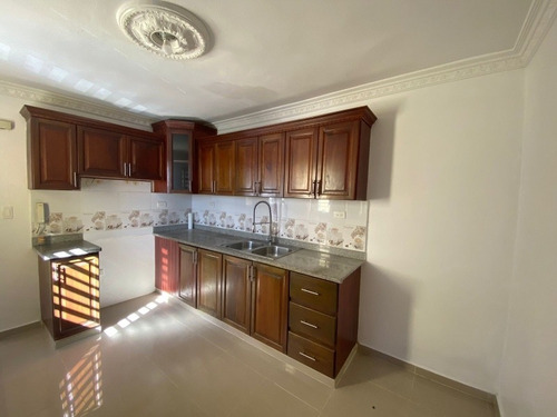 Imagen 21 de 30 de Vendo Apartamento 3er Nivel San Isidro