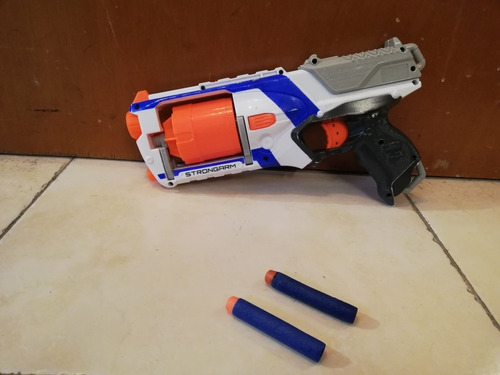 Pistola Revolver Marcadora Azul Con Blanco Nerf Strongram