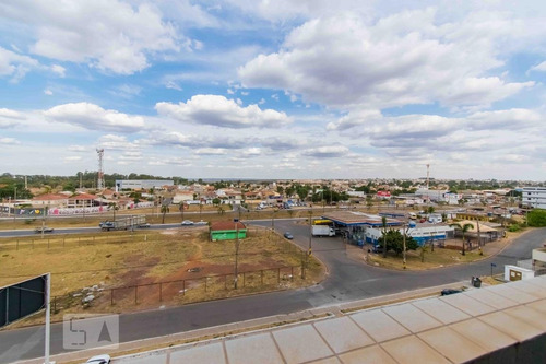 Apartamento Para Aluguel - Samambaia, 1 Quarto, 33 - 892951663