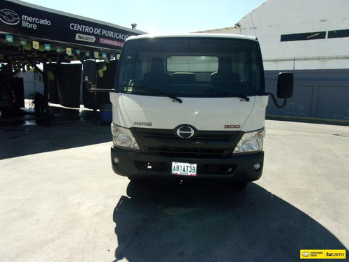 Hino Motors De Venezuela Hino 300