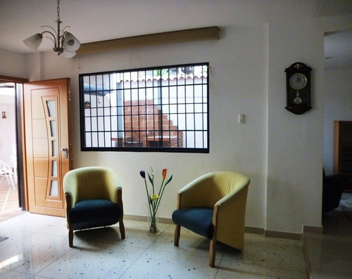 Imagen 3 de 23 de Venta Casa -quinta De 160m2, Ubicada En La California Sur