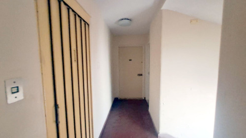 Monoambiente Divisible En Esmeralda Al 700 - Oportunidad -