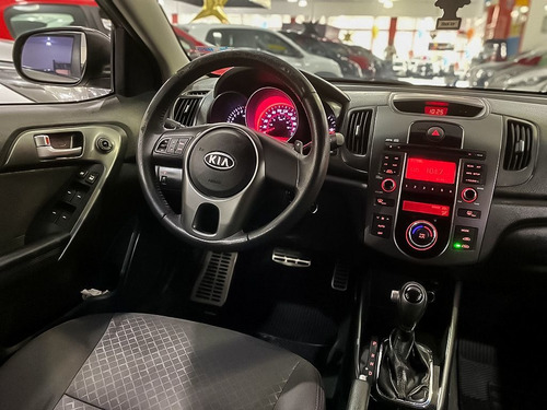 Imagem 10 de 11 de Kia Cerato 2012 1.6 Ex Aut. 4p