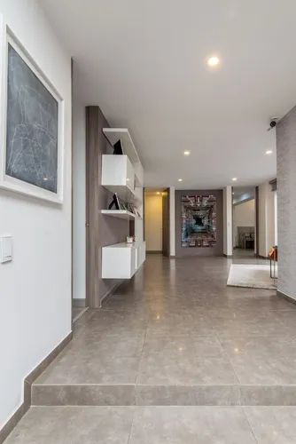 Casa En Venta En Calatrava. Cod V5907