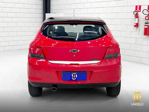 Chevrolet Onix Onix 1.4 MPFI LT 8V FLEX 4P MANUAL