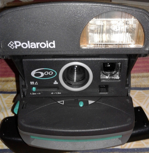 Camara Instantánea Polaroid 600