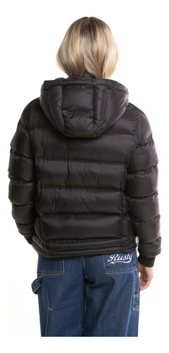 Campera De Abrigo Rusty Pop Scene Negra Mujer